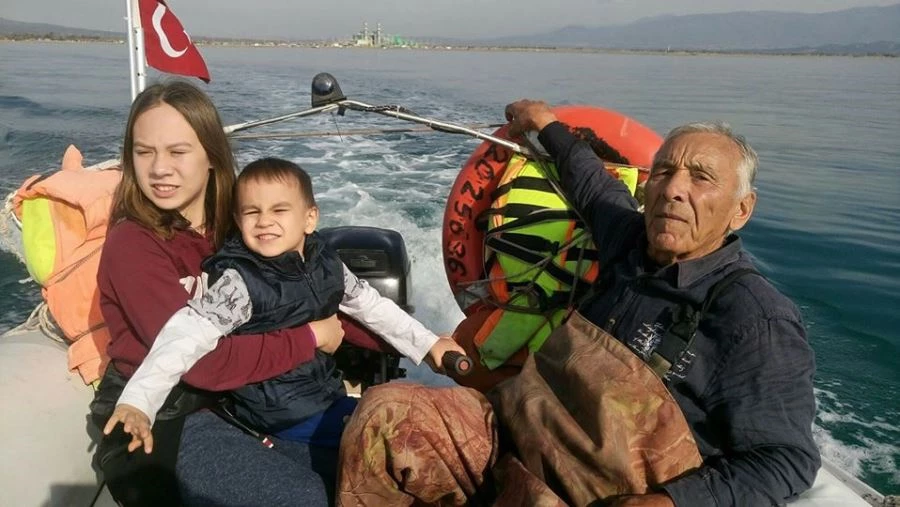 ERZİN BURNAZ PLAJININ SOMBOL İSMİ VEFAT ETTİ