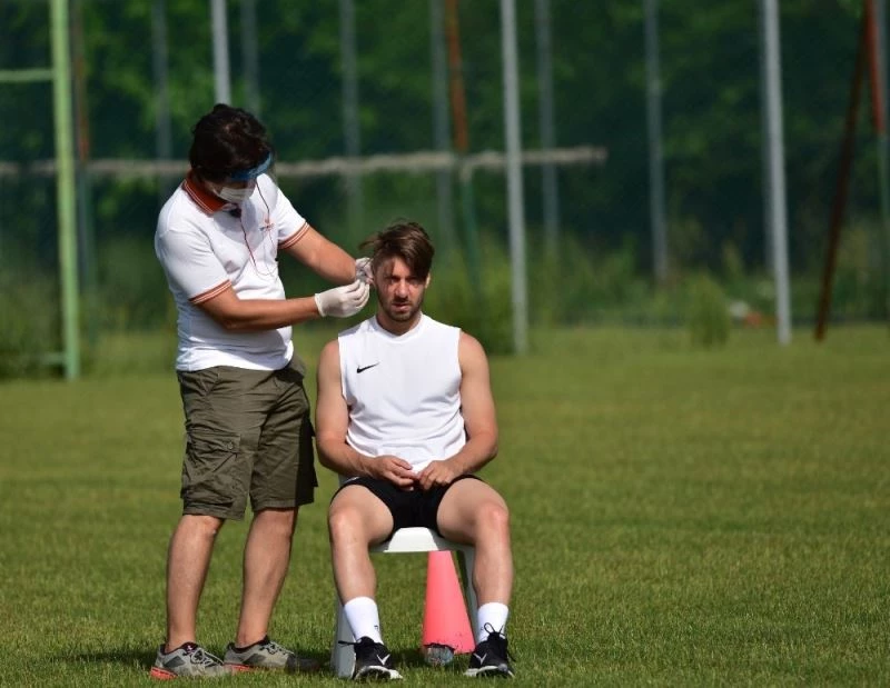 Manisa FK futbolcuları laktat testinden geçti
