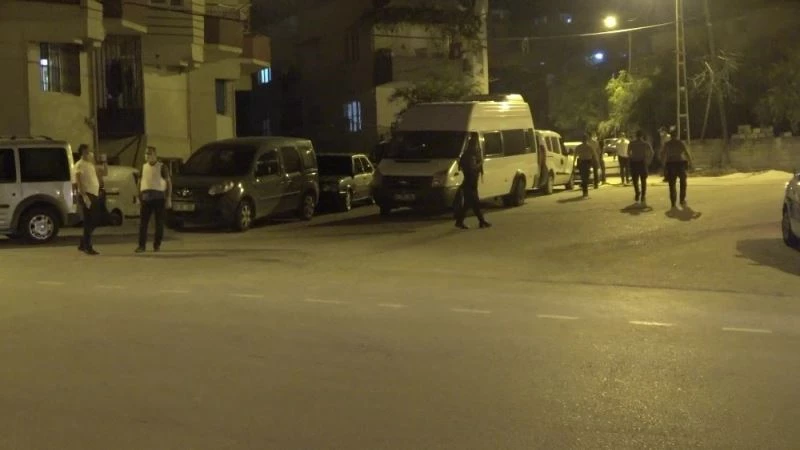 Çocukların arasında çıkan tartışma ailelerin dahil olmasıyla çatışmaya döndü: 7 kişi gözaltına alındı
