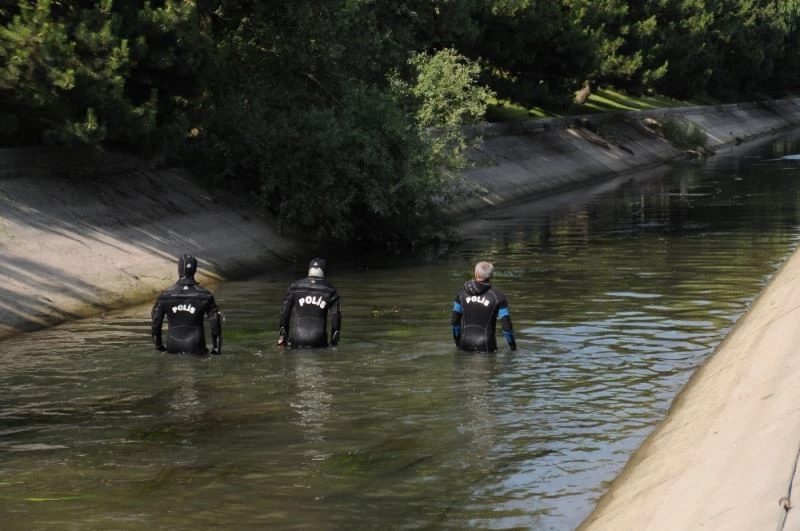 Kayıp Yusuf annesinin elini bırakıp kaçmış
