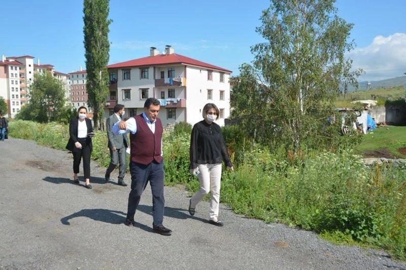 Ardahan’da dereler temizlenip, ıslah ediliyor
