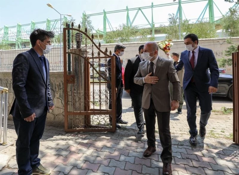 Vali Varol, Orman İşletme Müdürlüğünü ziyaret etti
