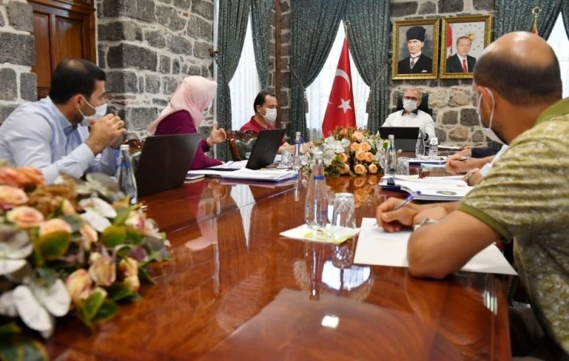 Vali Karaoğlu’ndan Akıllı Şehir Projesi atağı
