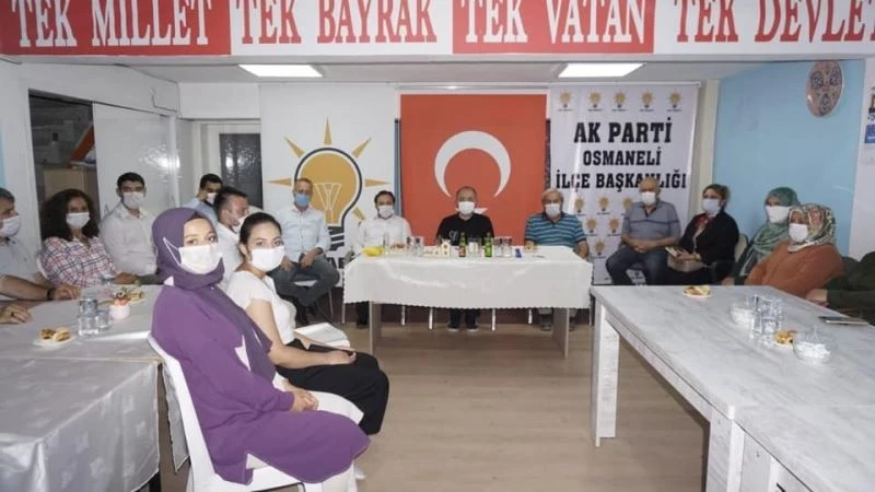 İl Başkanı Karabıyık, AK Parti Osmaneli teşkilatıyla bir araya geldi
