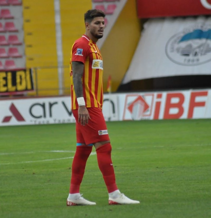 Mensah ve Diego sezonu kapattı
