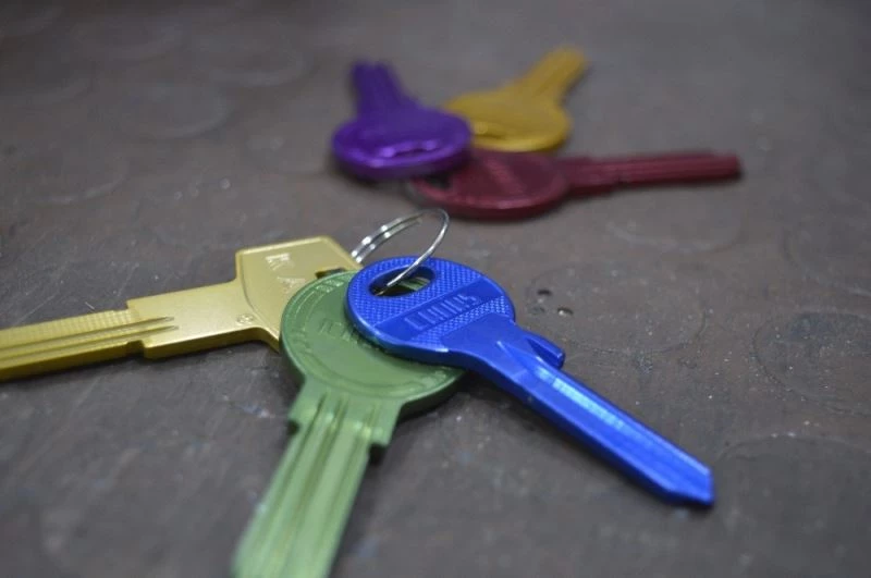 Hem hafif hem de renkli anahtarlar moda olma yolunda
