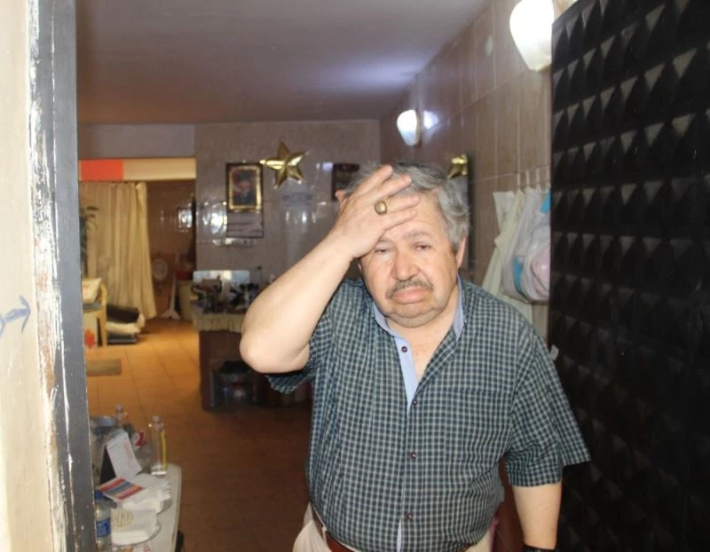 Soyulan tuvalet bekçisi, giden eşyalarına değil saflığına yandı
