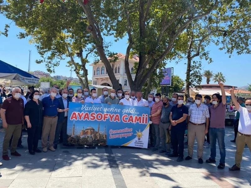 Dualar Ayasofya için göğe yükseldi
