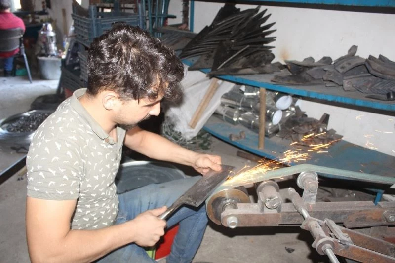 Kurban bıçakları bilemeye başlandı
