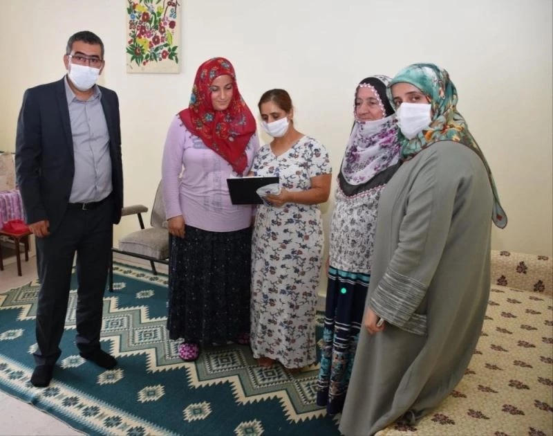 Başkan Gezer, vatandaşlarla buluşmaya devam ediyor
