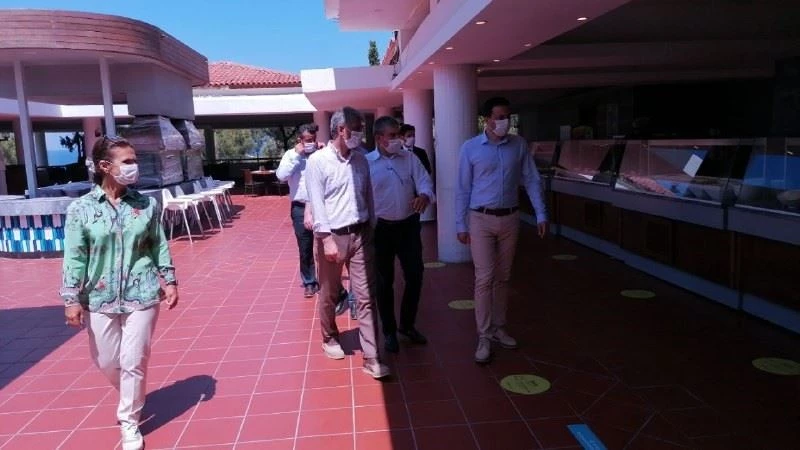 Alman turizm acentelerinden Kuşadası’ndaki otellere tam not
