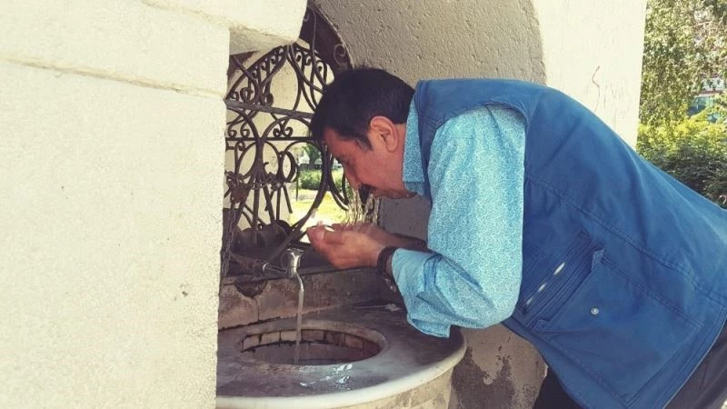 Bingöl’de termometreler 38 dereceyi gösterdi, bunalanlar kendini gölgeye attı
