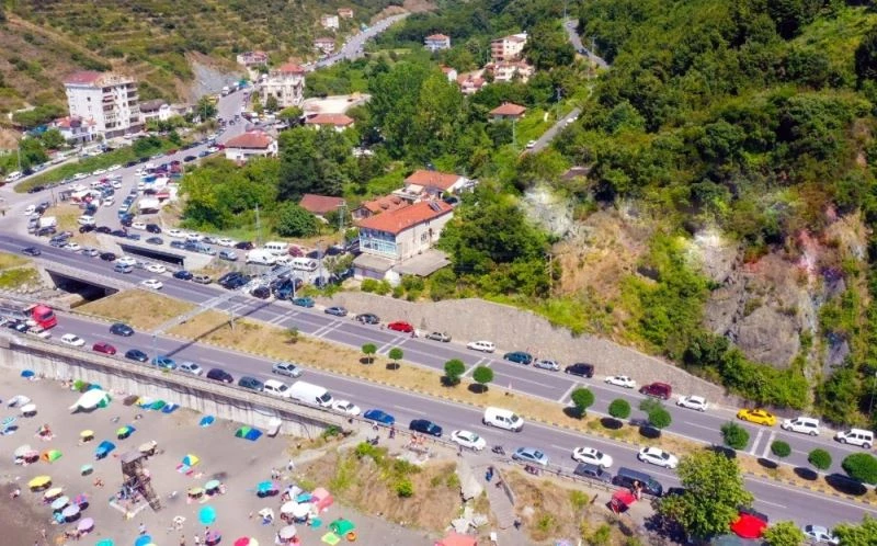 25 sürücüye hız sınırı ihlalinden 7 bin 200 TL ceza kesildi
