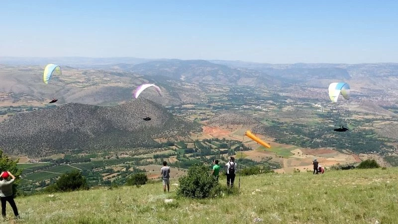 Yeni dönemde ilk defa gökyüzüyle buluştular
