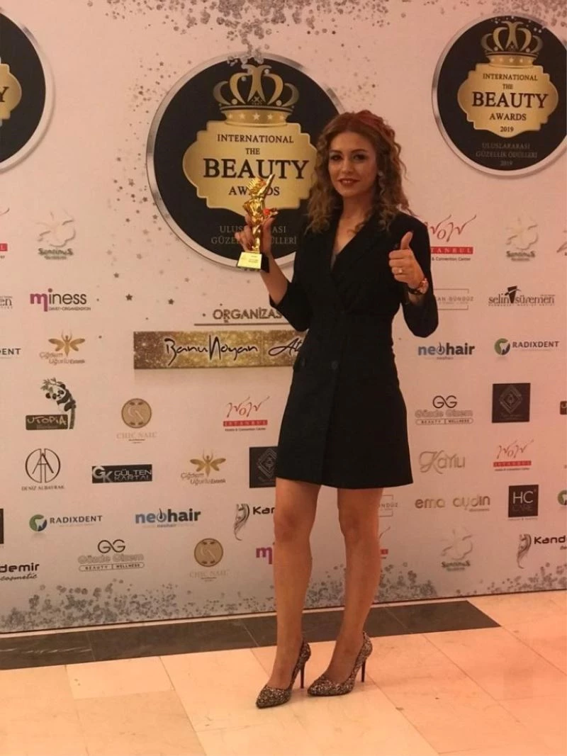 Güzellik uzmanı Sevim Alan:  “Kaşlar ile doğru ifade sağlanması mümkün”
