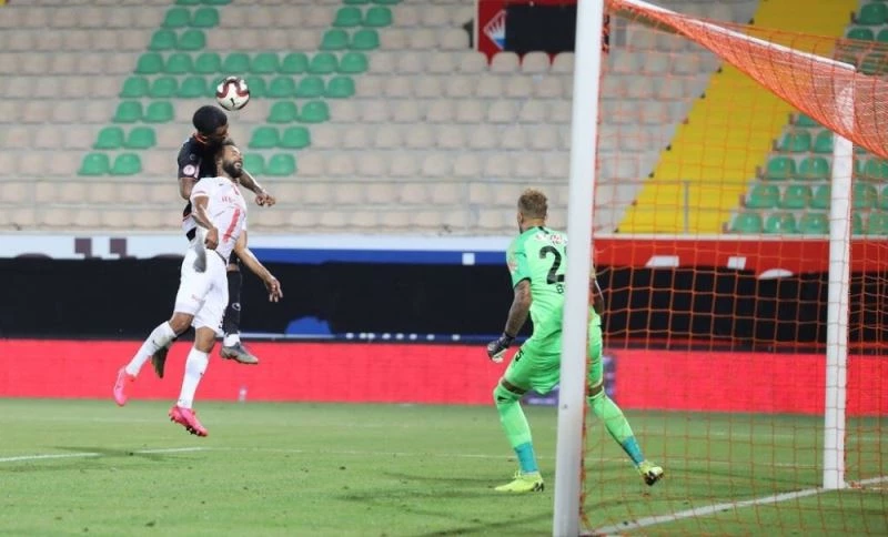 Alanyaspor kafayı çalıştırdı!
