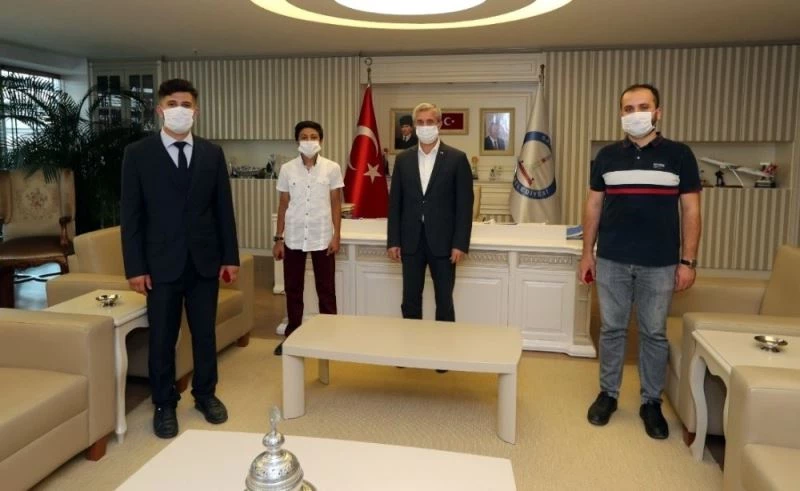 Kur’an-ı Kerim’i en güzel şekilde okuyanlar ödüllendirildi
