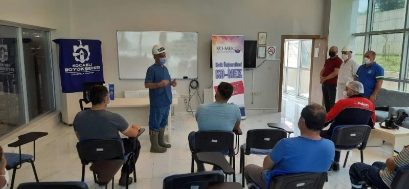 Bayramda acemi kasap olmak istemeyenler bu kursta eğitim alıyor
