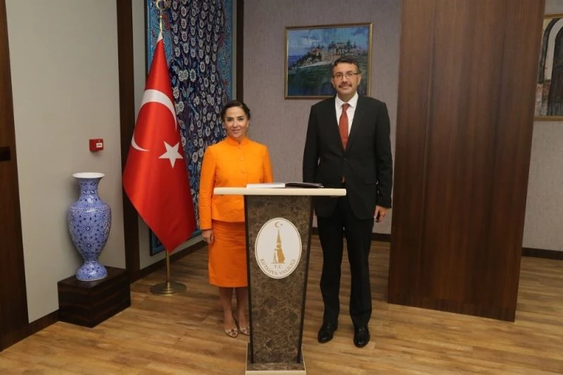 Uşak Valisi Funda Kocabıyık’tan Kütahya’da
