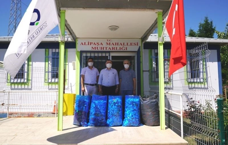 Alipaşa Mahallesi’nden mavi kapak kampanyasına destek
