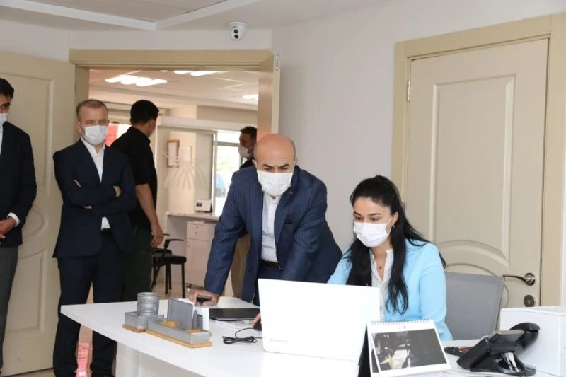 Vali Demirtaş, birimleri ziyaret etti
