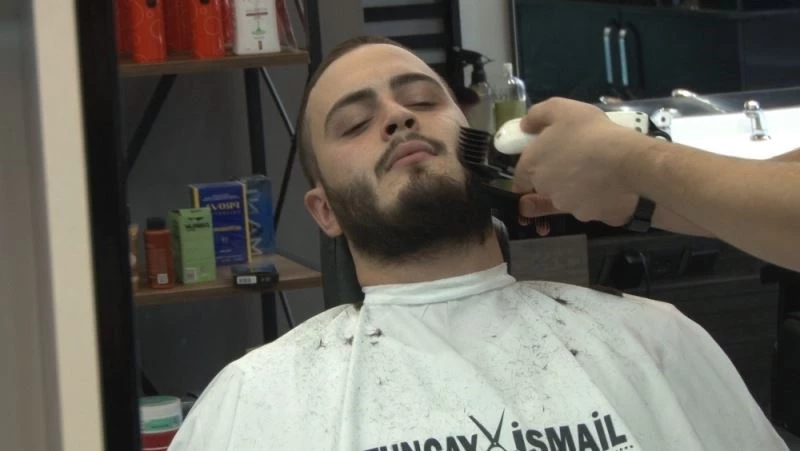 Kuaförlere yönelik yasaklar hafifletildi Rizeliler kuaförlere akın etti
