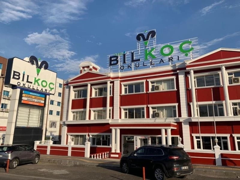 Karakoç, eğitimde kendi markasını oluşturdu
