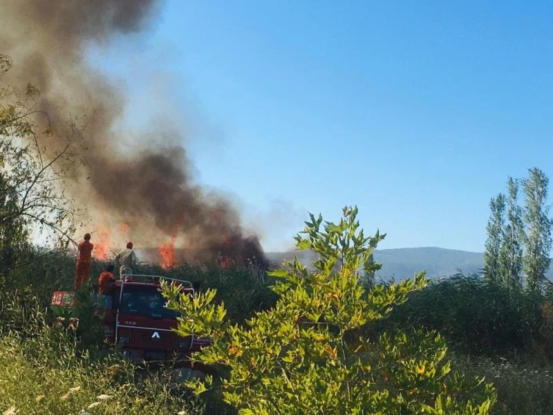 İznik’teki yangın söndürülemiyor
