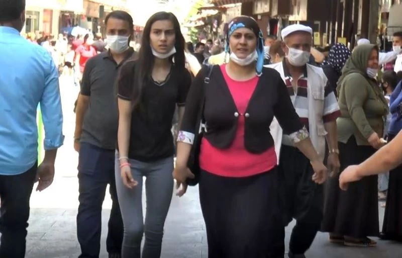 Gaziantep’te 3 bin 303 kişiye daha maske ve mesafe cezası
