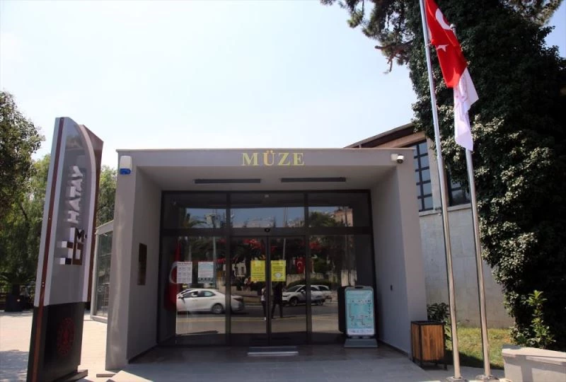 Hoşgörü kentinin tarihi taş binası Şehir Müzesi