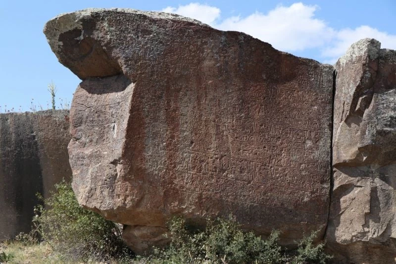 Bu kayayı gören bir daha bakıyor
