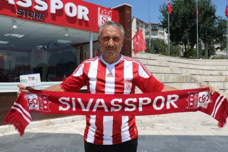 Yıllardır sakladığı Şampiyonlar ligi biletine teklif yağıyor
