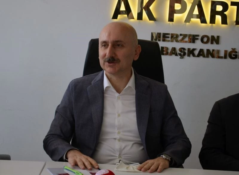 Bakan Karaismailoğlu: “Hayırlı hizmetlerin peşinde olacağız”
