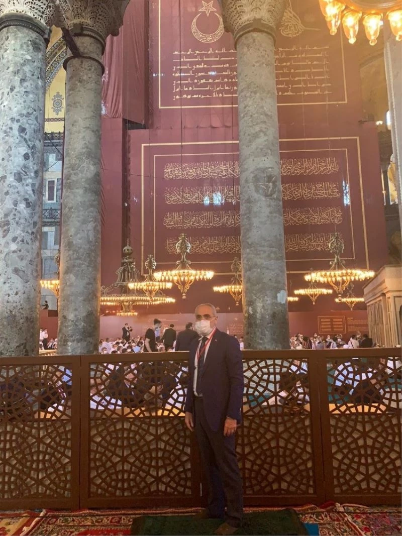 Cumhurbaşkanı Danışmanı Topçu: “Bizim 16 yaşından beri ülkümüz, kutlu hayalimiz gerçekleşti”
