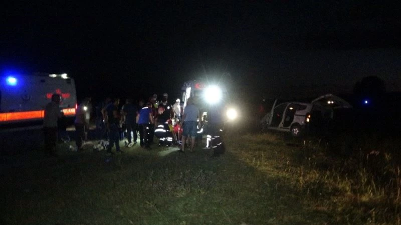 Aynı aileden 7 kişinin yaralandığı kazada, çocukların feryatları yürekleri dağladı
