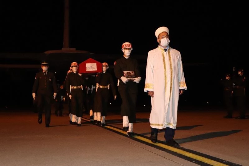 Şehit Caner Mayendağı’nın naaşı Samsun’a getirildi
