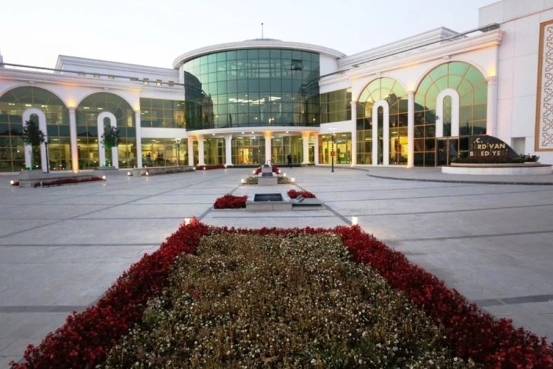 Serdivan Belediyesi, hayırseverlerle ihtiyaç sahipleri arasında köprü olacak
