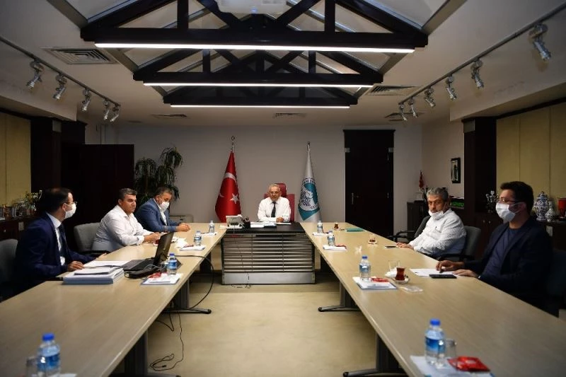 “Gençliği olmayan hiçbir kurum, kuruluş ve devlet ayakta kalamaz