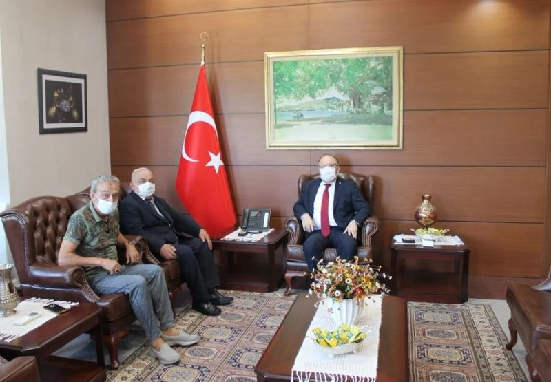 Sarıoğlu, Vali Tutulmaz ile bir araya geldi
