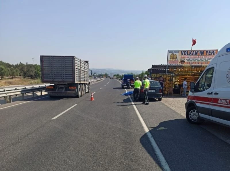 Manisa’da çekicinin çarptığı polis memuru hayatını kaybetti
