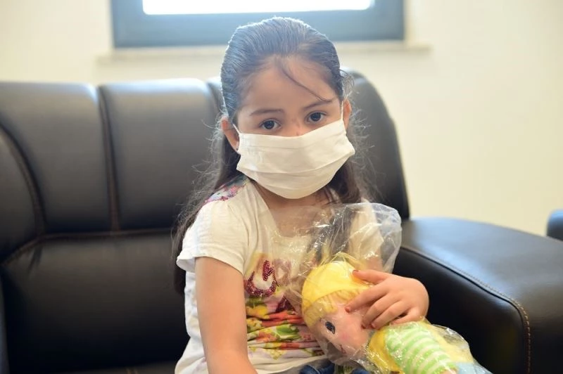 Zeliha’nın okuma azmi hayran bıraktı
