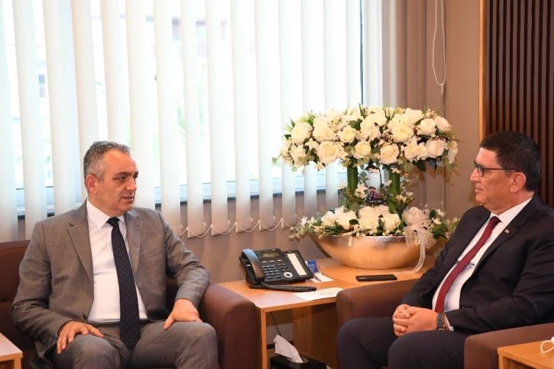 Adlıhan Dere’den Esen’e kira teşekkürü
