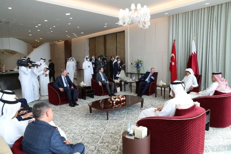 Bakan Albayrak: “Katar ziyaretinde siyasi ve ekonomik ilişkilerin geliştirilmesi için verimli görüşmeler gerçekleştirdik”
