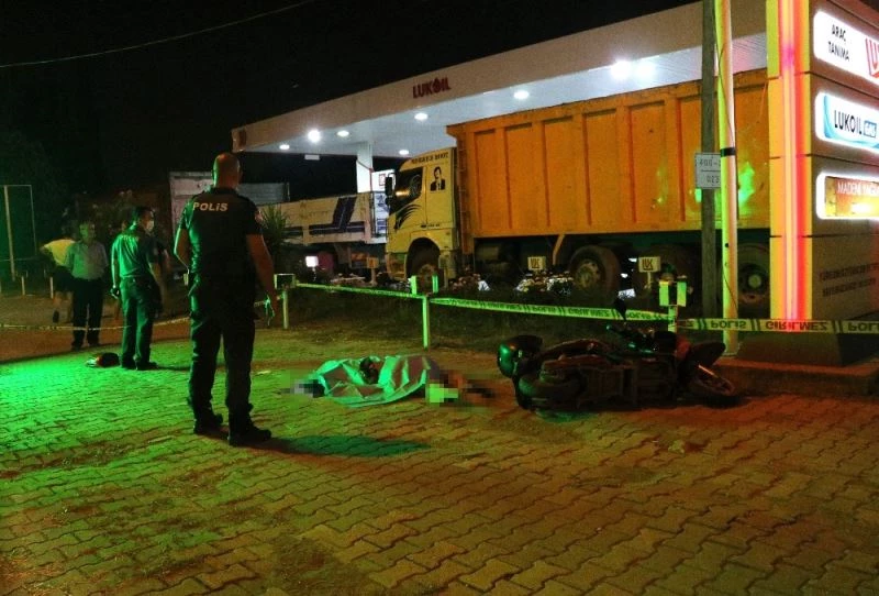 Abisi kazada ölen kadının feryatları yürekleri dağladı
