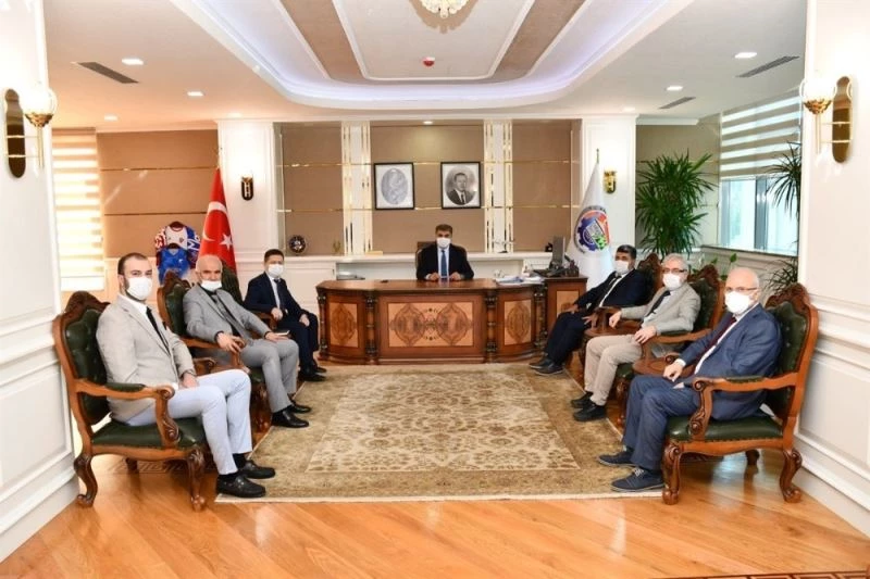 Sağlık Müdürlüğü kadrosundan Vali Gürel’e ziyaret
