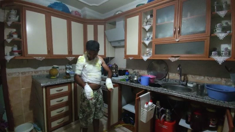 Tıkanan lavaboyu açmak isterken canından oluyordu
