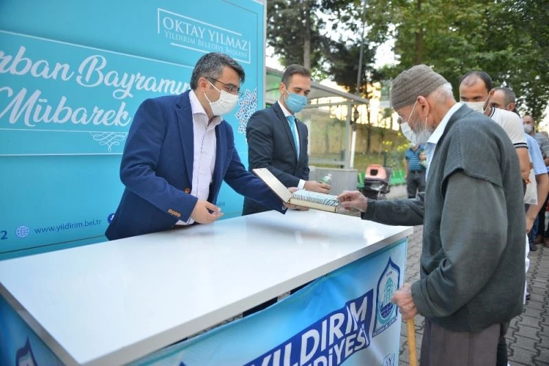 Başkan Yılmaz Yıldırımlılarla bayramlaştı
