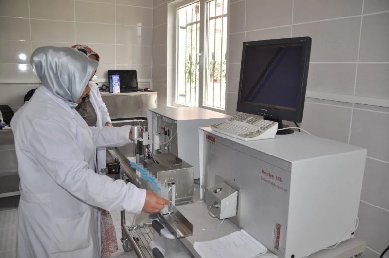 Aksaray’da 410 süt üreticisine 1 milyon 362 bin TL destek ödemesi
