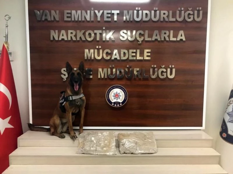 Van’da 5 kilo 635 gram uyuşturucu ele geçirildi
