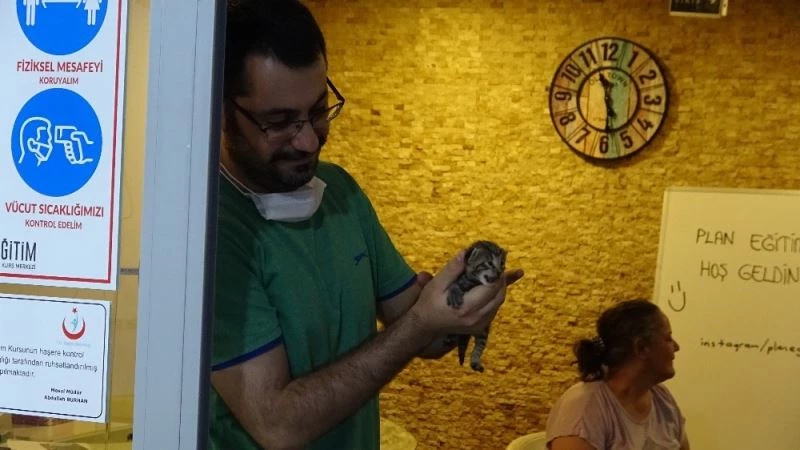 (Özel) Öğrenci beklerken büyük bir sürprizle karşılaştılar
